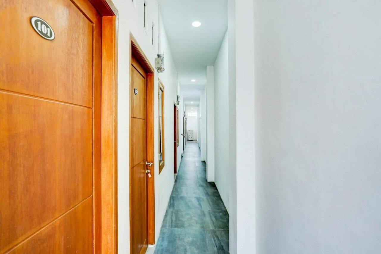 Hotel Jabusimo Syariah Redpartner Giacarta Esterno foto
